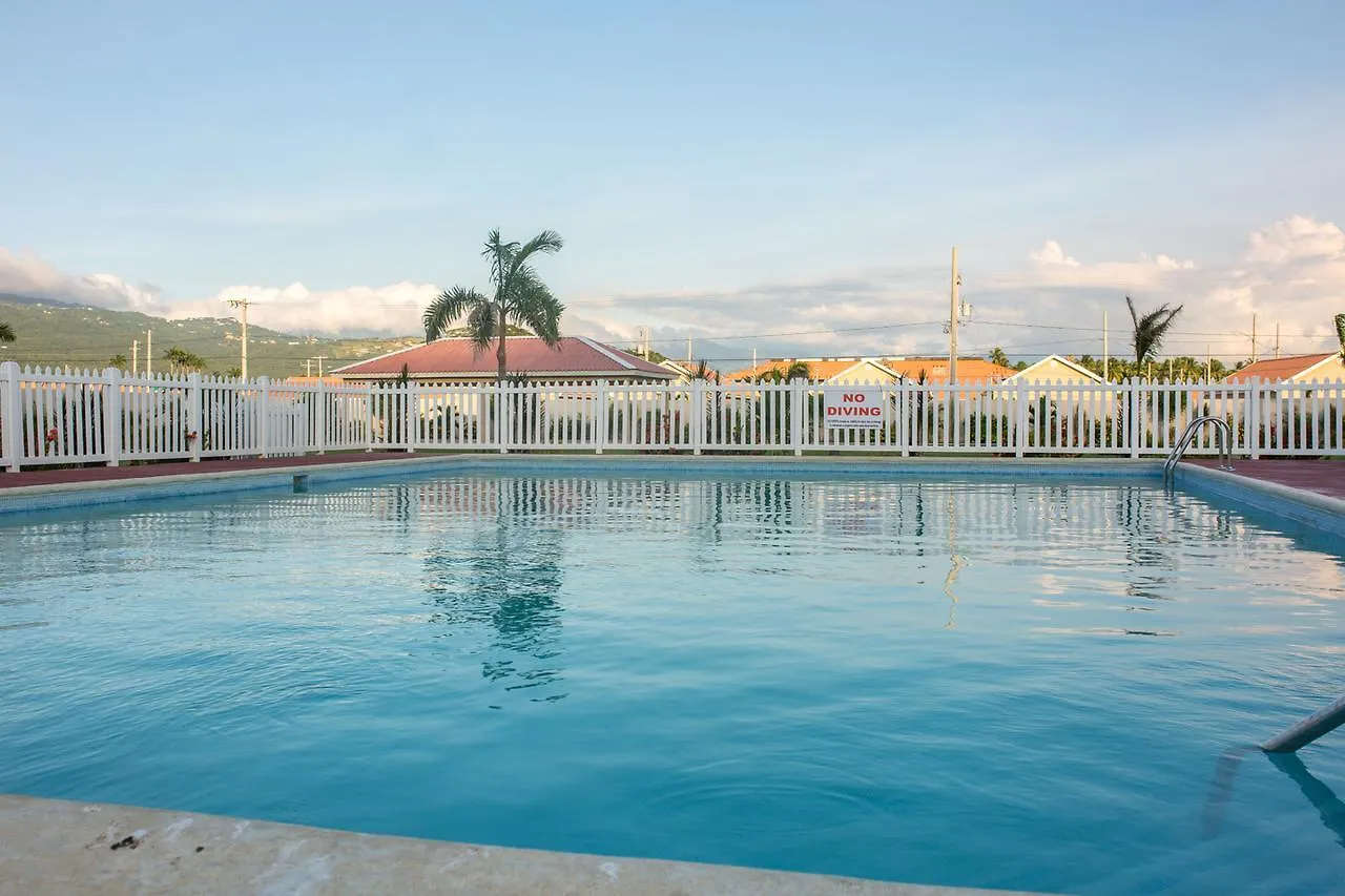 The Gulf Retreat Oasis Villa Ellis Caymanas